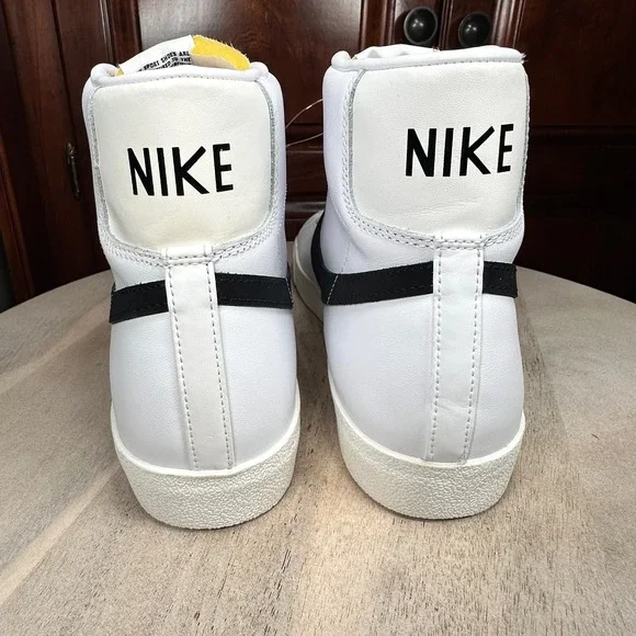 New Nike Blazer Mid 77 Vintage White Black BQ6806-100 Men Size 13 - Picture 6 of 12